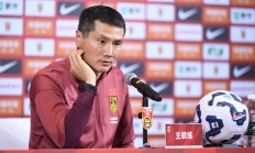 开云APP下载-国足主教练邵佳一：中国足球要持续精进、保持专注